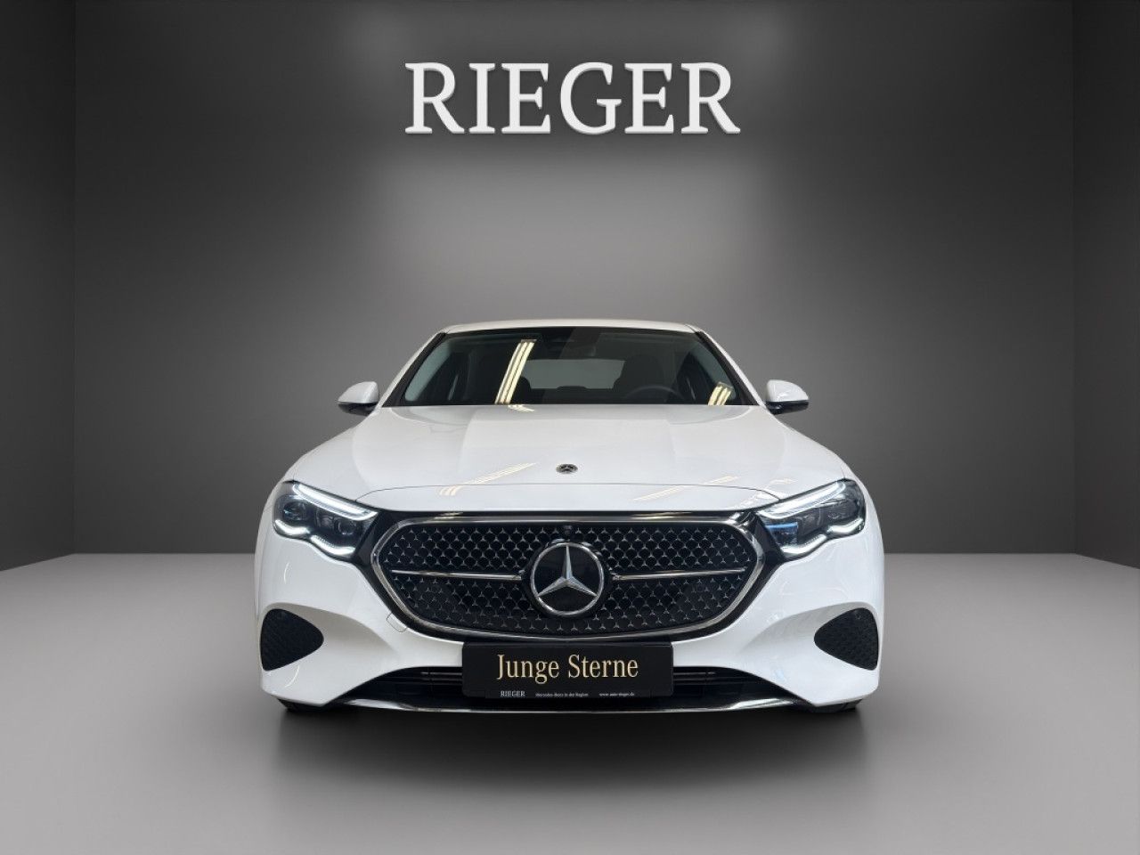 Mercedes-Benz E-Klasse – Bild 2