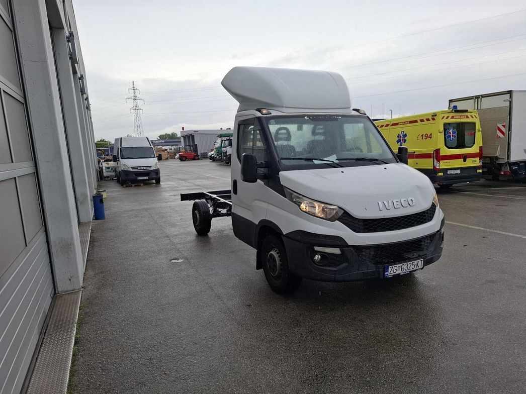 IVECO | Daily 35S13