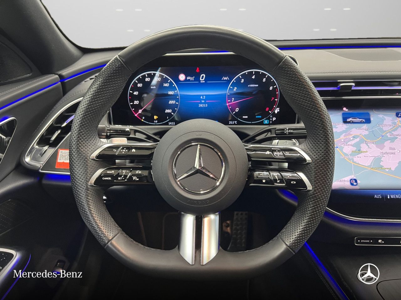 Mercedes-Benz E-Klasse – Bild 11