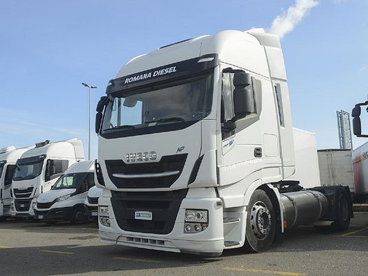 Vehicle image 1 / 7