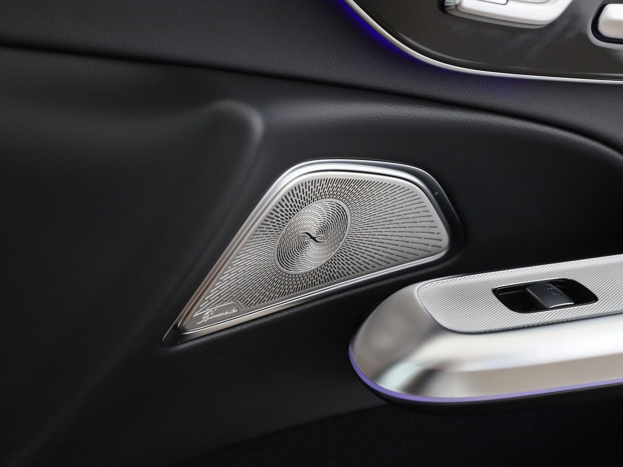 Mercedes-Benz E-Klasse – Bild 21