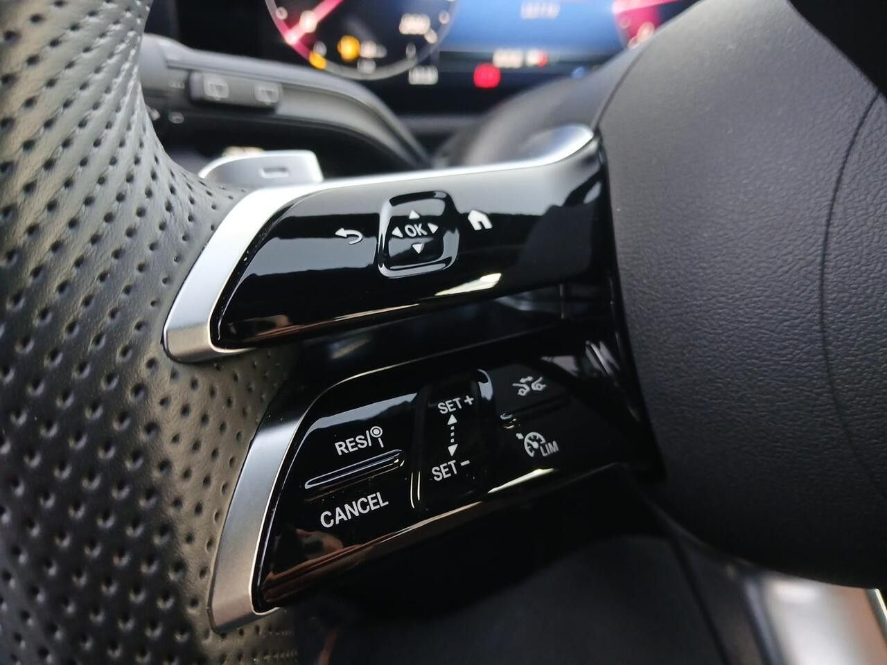 Zdjęcie pojazdu 21 / 24