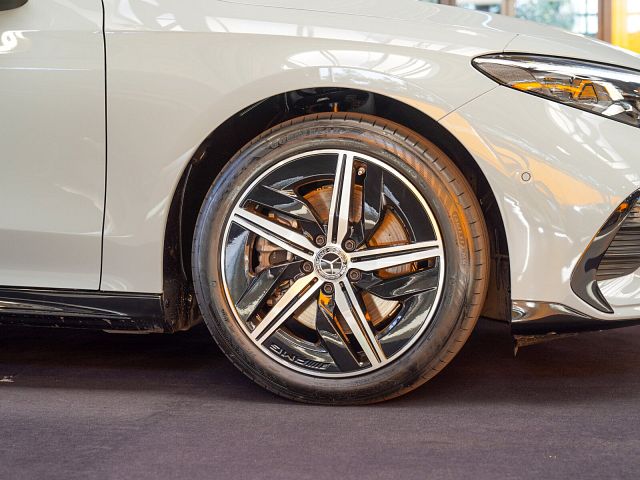 Last viewed vehicle image 2