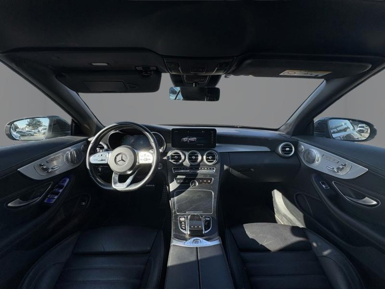 Photo du v&eacute;hicule 13 / 18