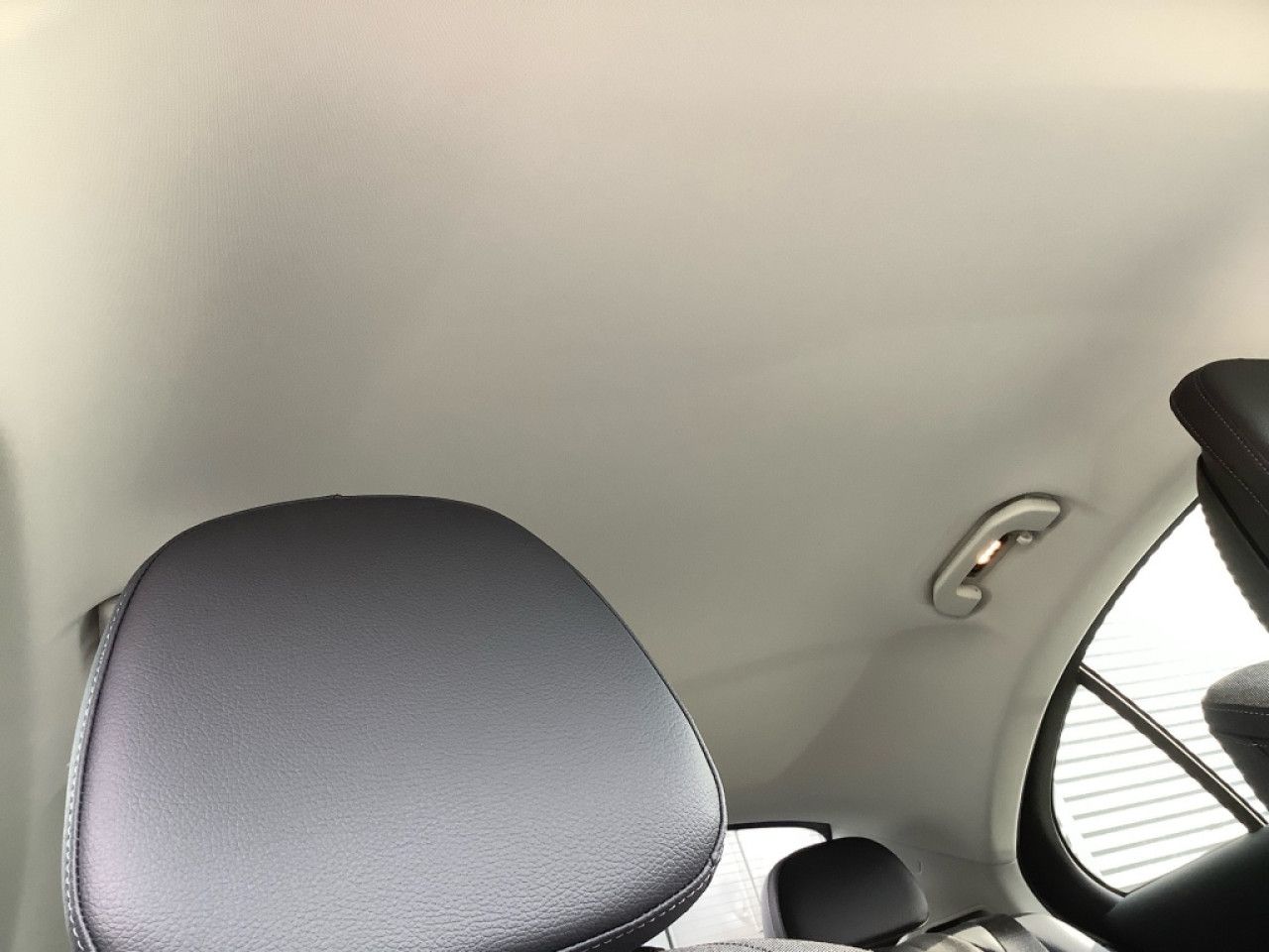 Mercedes-Benz E-Klasse – Bild 18