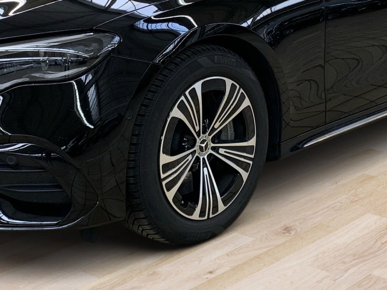 Mercedes-Benz E-Klasse – Bild 6
