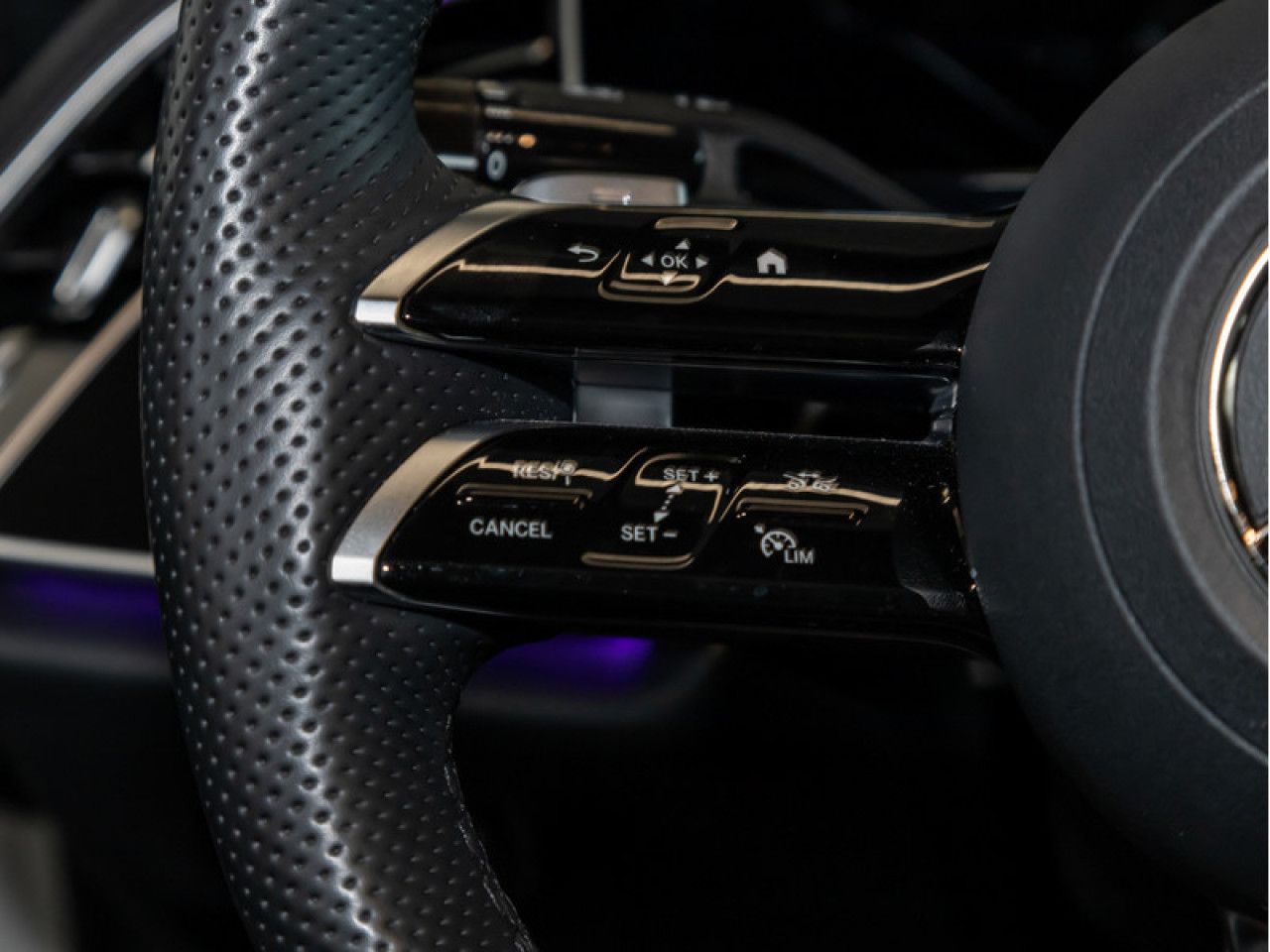 Mercedes-Benz E-Klasse – Bild 19