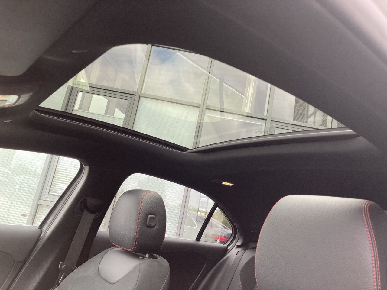 Mercedes-Benz A-Klasse – Bild 21
