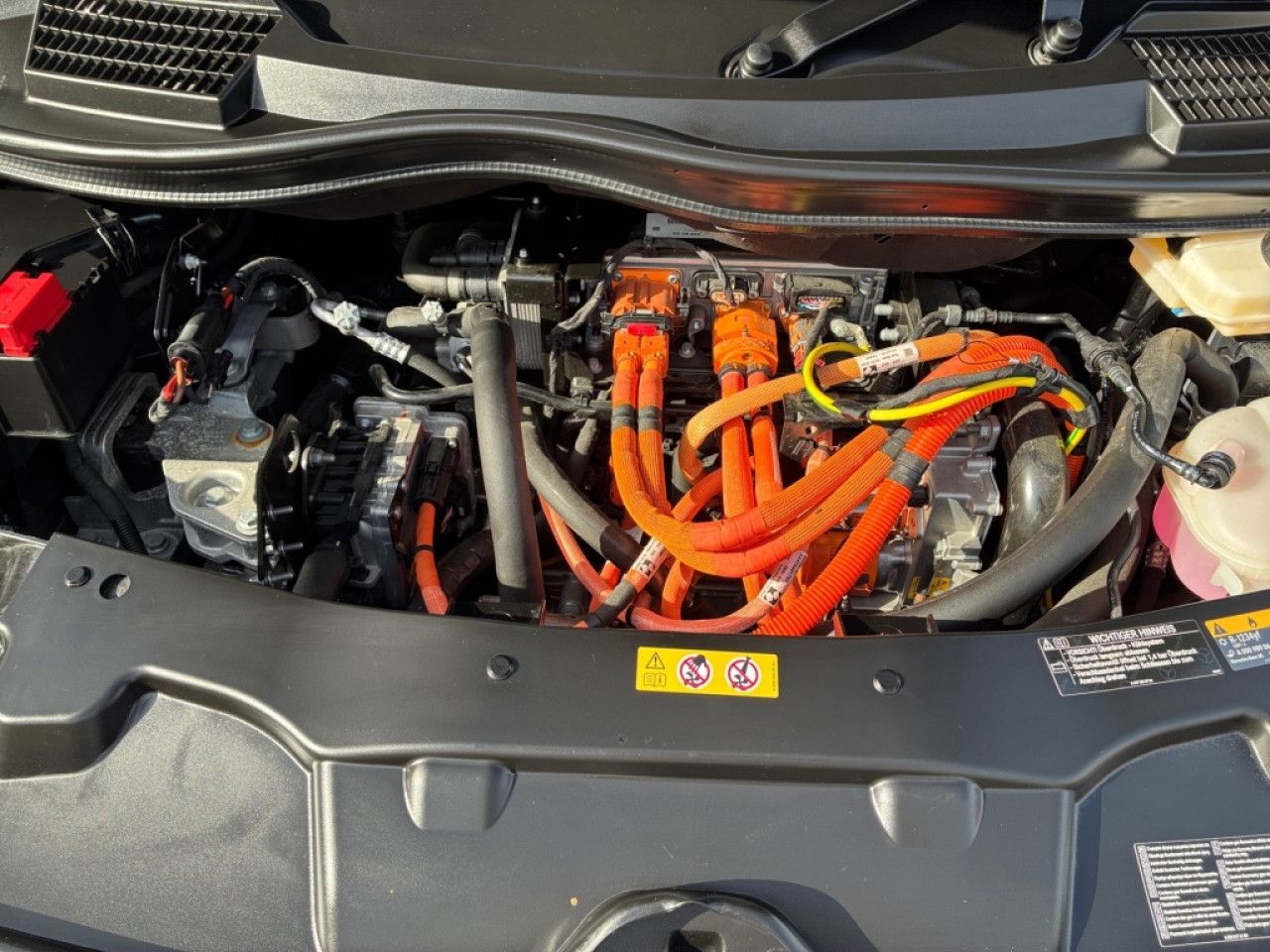 Mercedes-Benz EQV – Bild 4