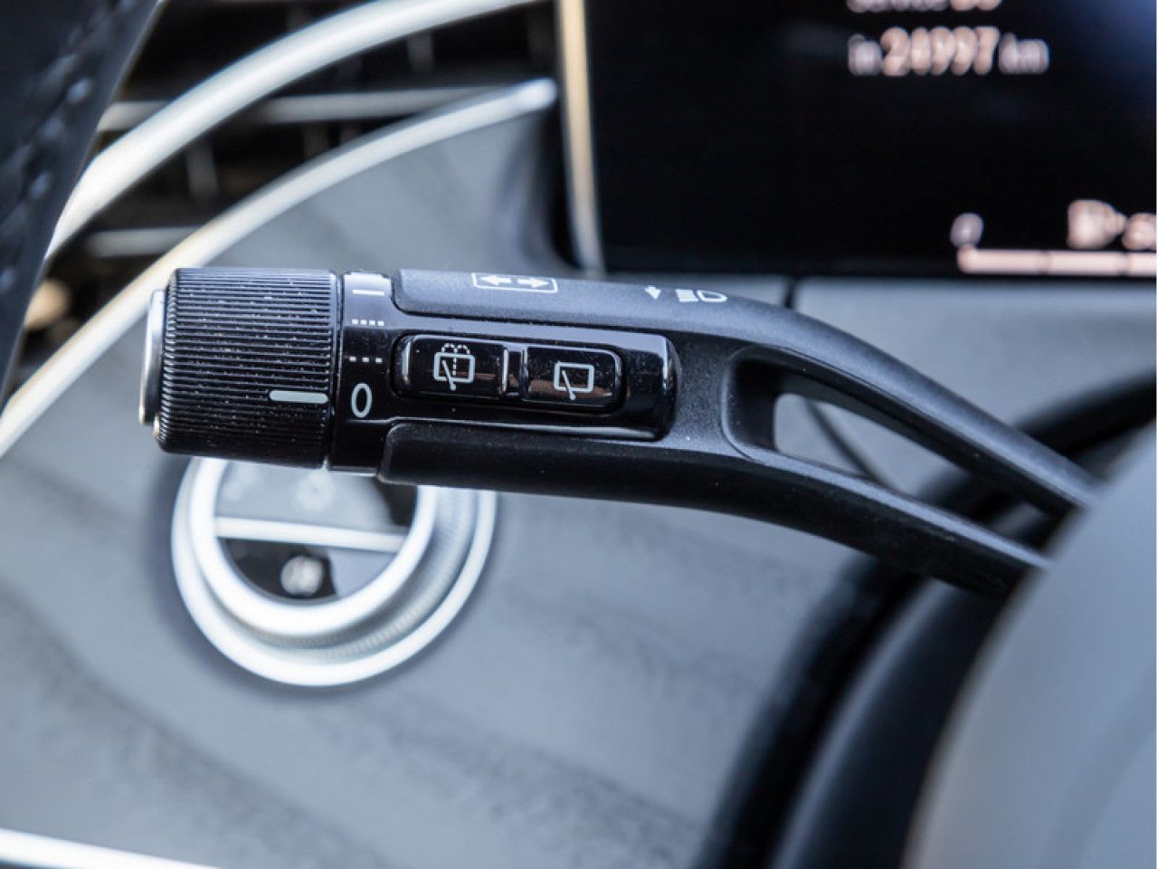 Mercedes-Benz E-Klasse – Bild 20