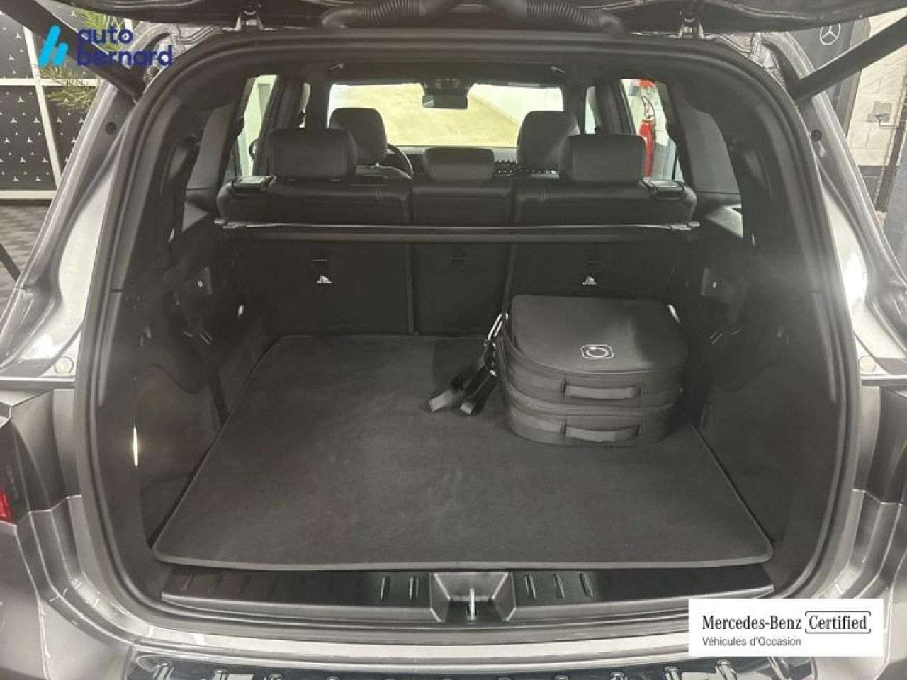 Photo du v&eacute;hicule 6 / 17