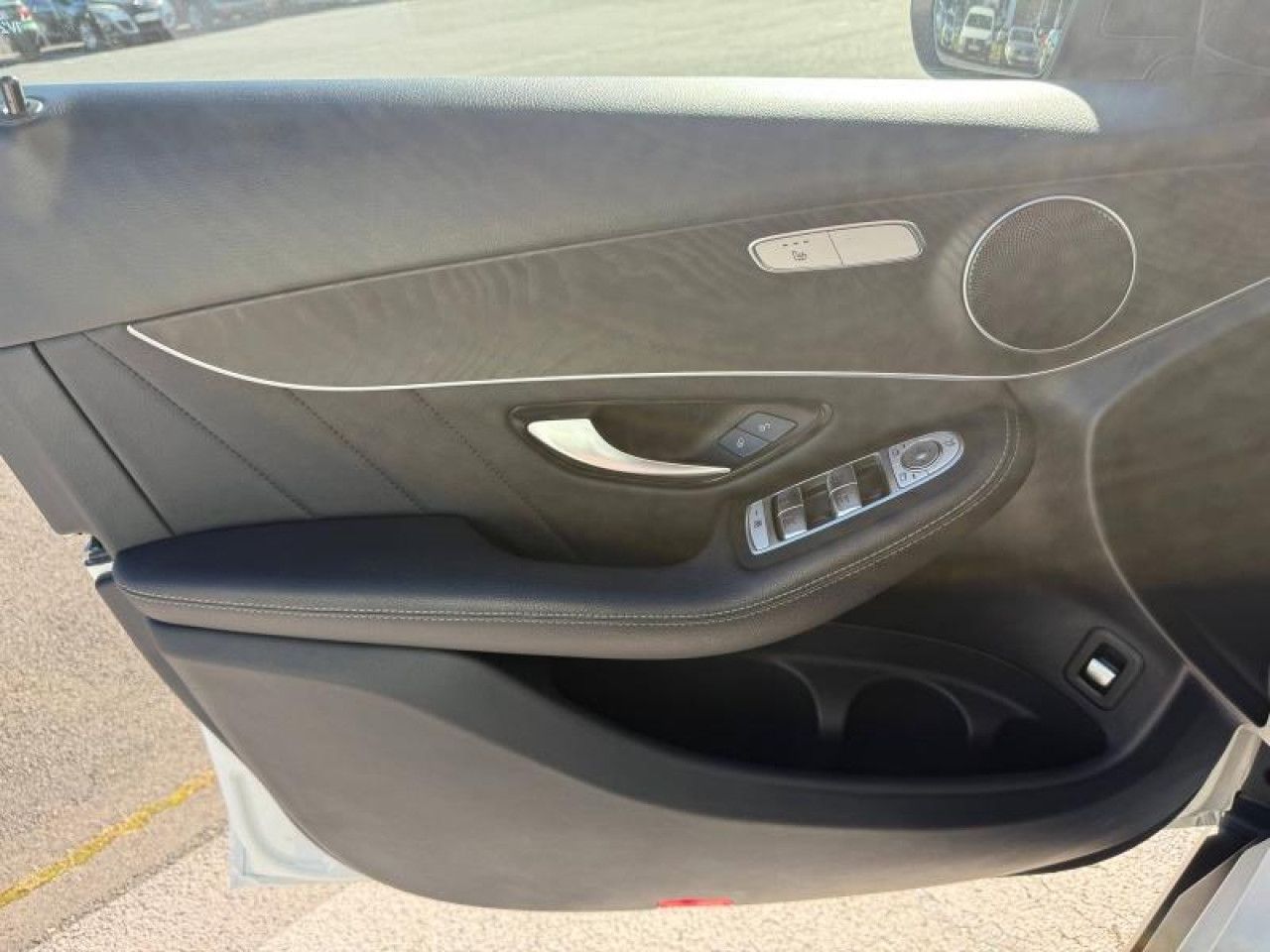 Photo du v&eacute;hicule 15 / 18