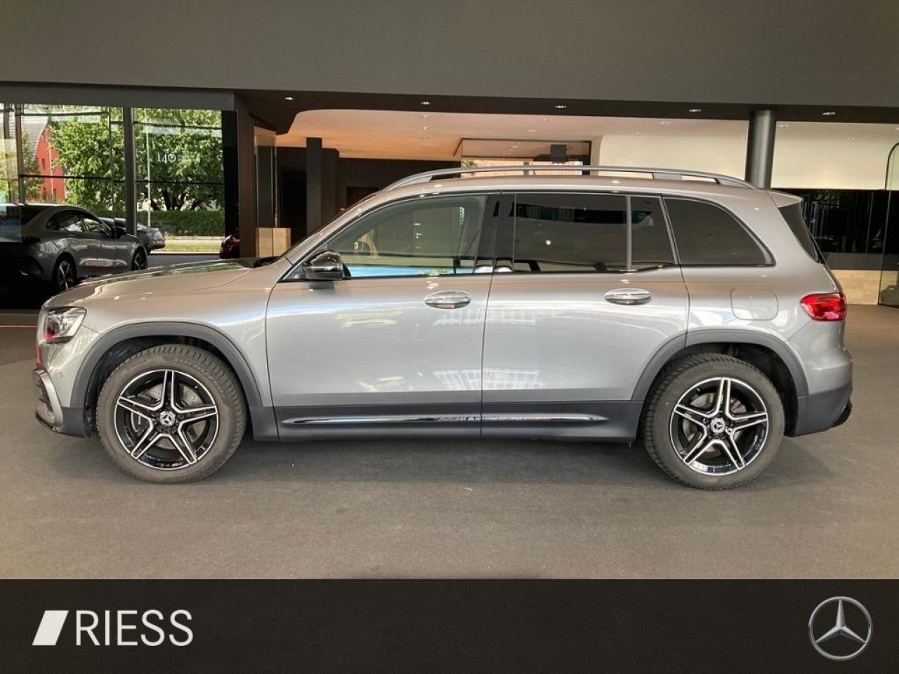Mercedes-Benz GLB – Bild 3