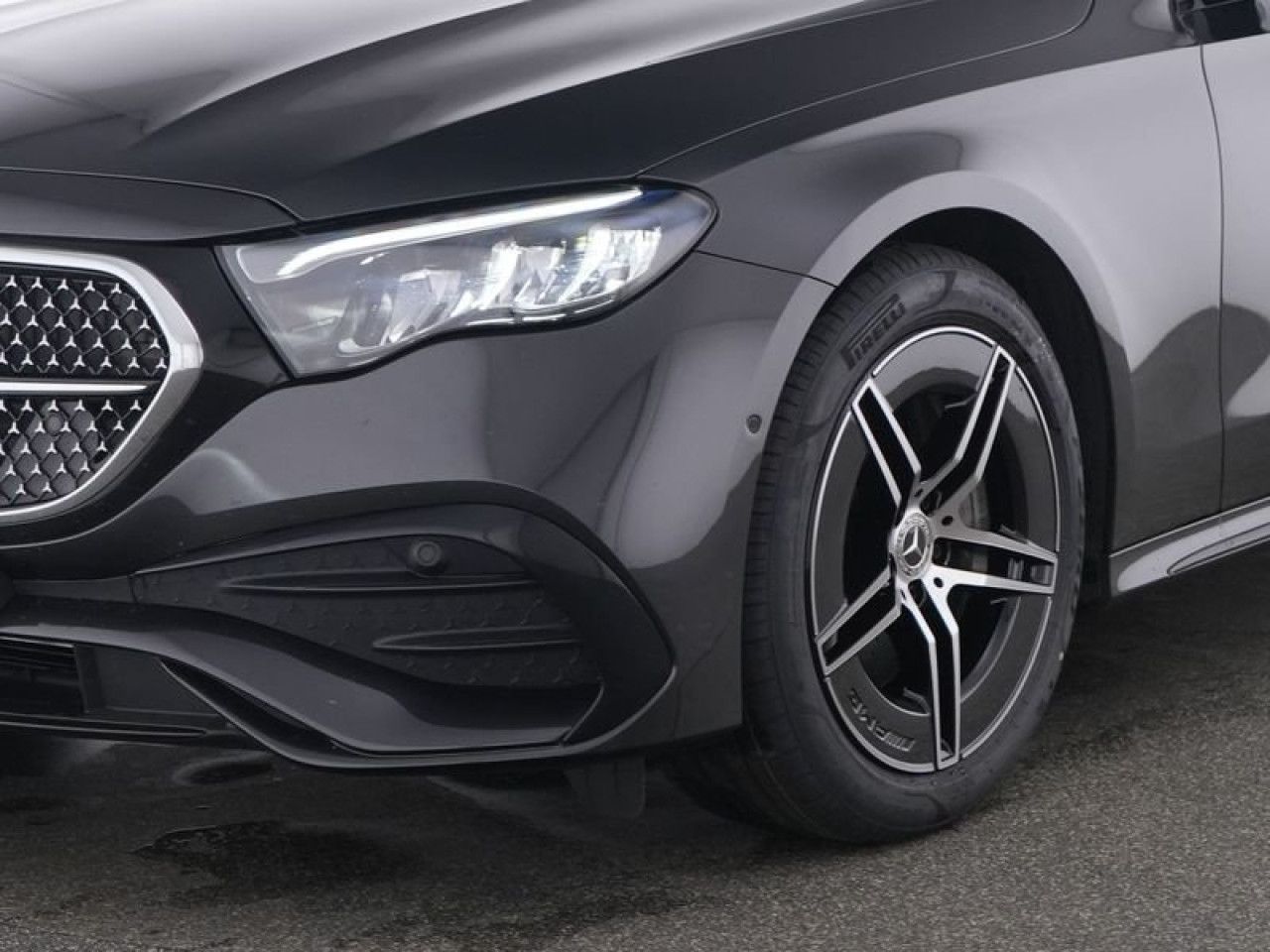 Mercedes-Benz E-Klasse – Bild 8