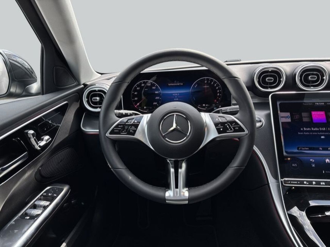 Mercedes-Benz C-Klasse – Bild 18