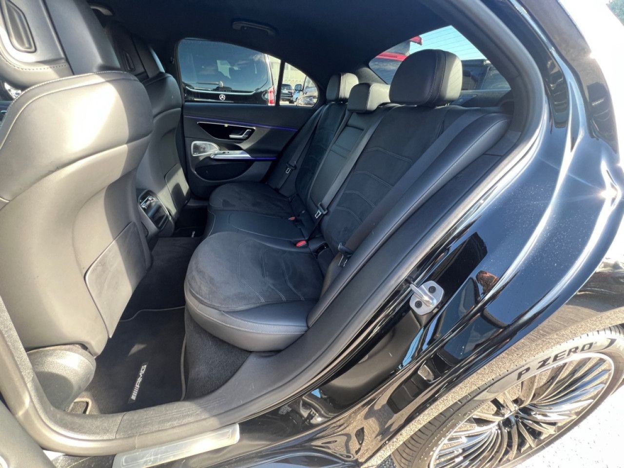 Mercedes-Benz E-Klasse – Bild 23