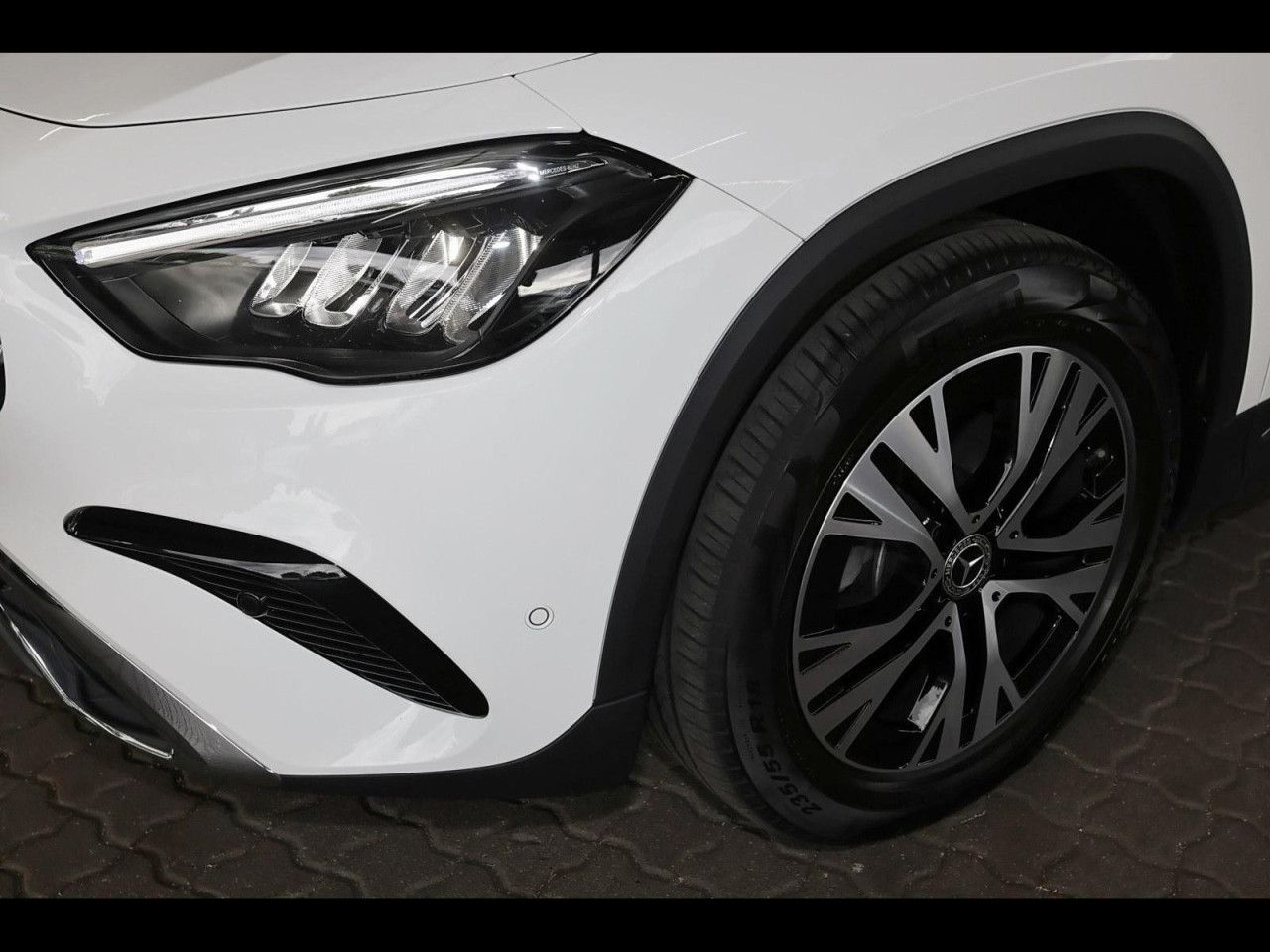 Mercedes-Benz GLA – Bild 3