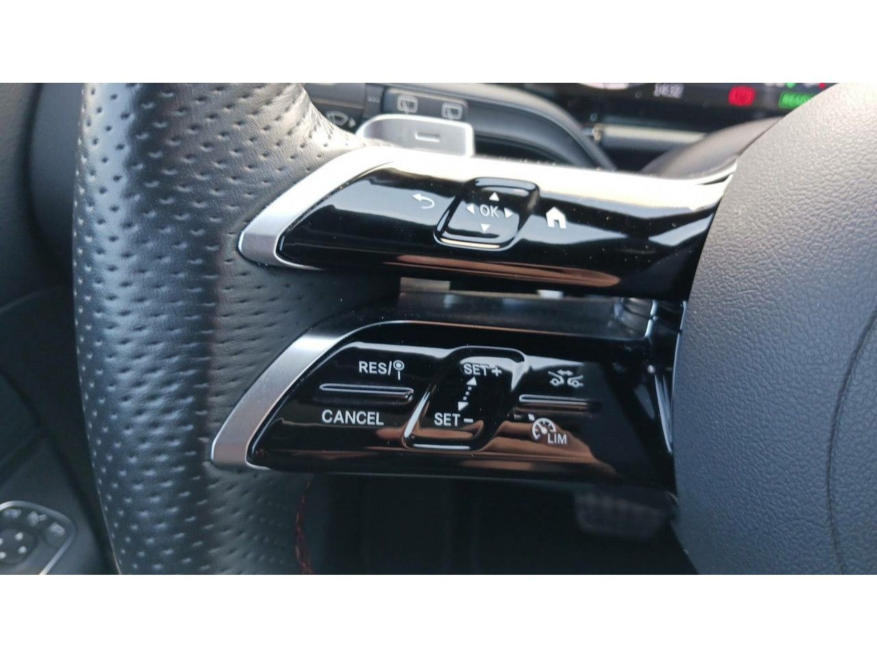 Photo du v&eacute;hicule 15 / 18