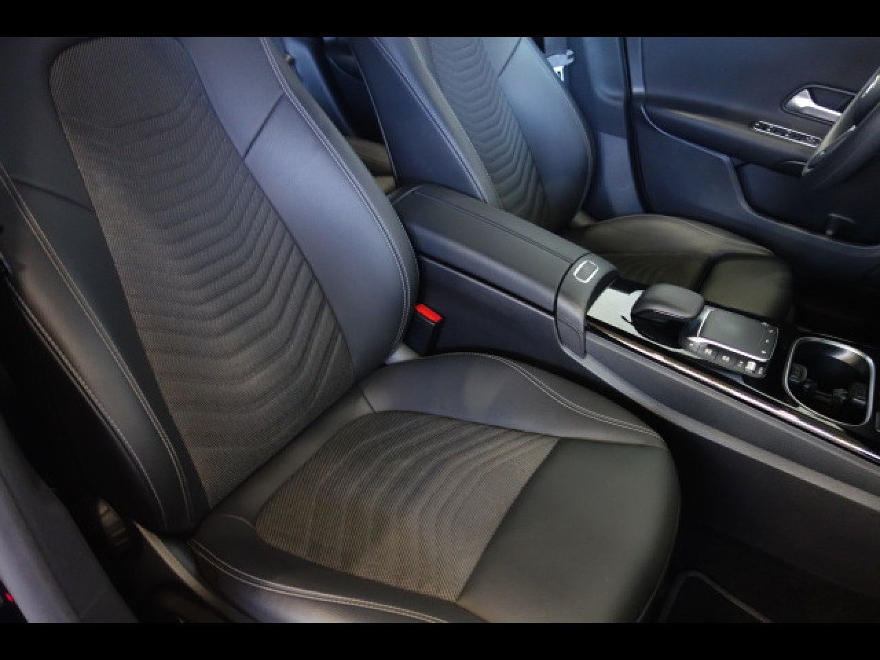 Fahrzeugbild 11 / 15