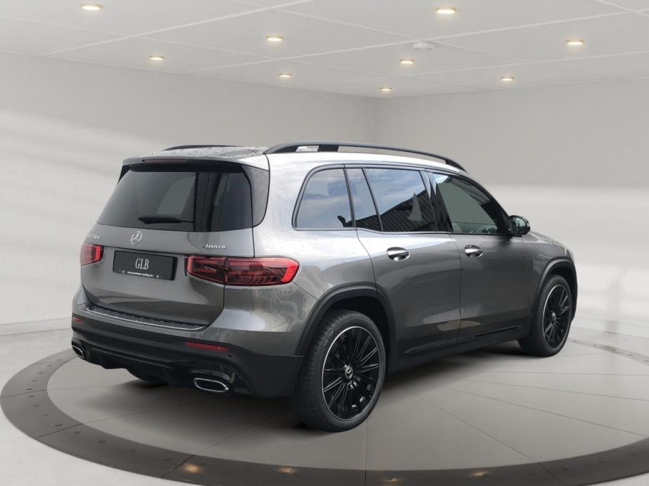 Mercedes-Benz GLB – Bild 2