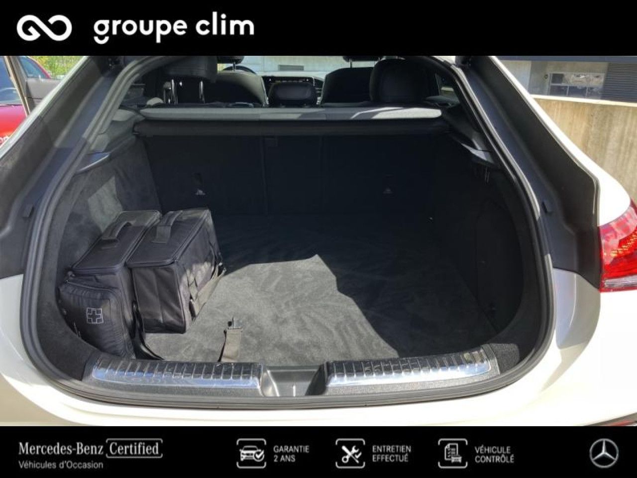 Photo du v&eacute;hicule 12 / 18