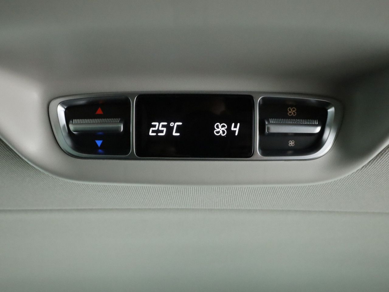 Fahrzeugbild 21 / 24