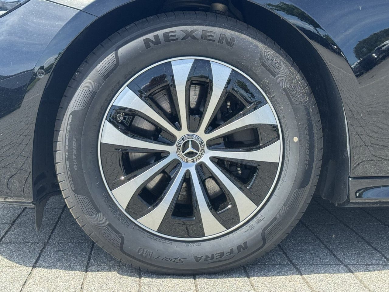 Mercedes-Benz E-Klasse – Bild 21