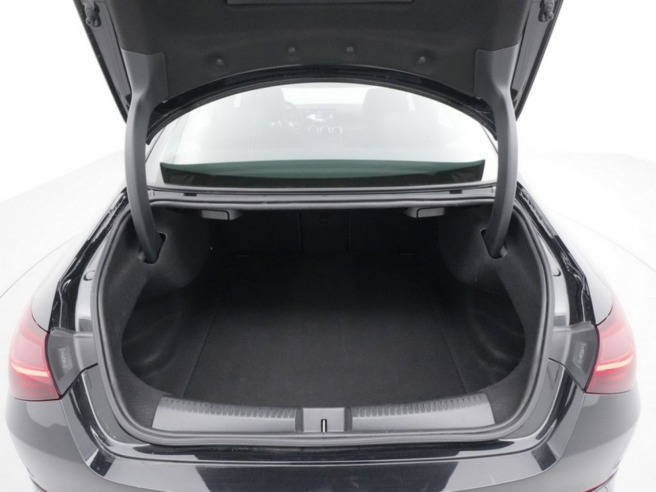 Imagem do veículo 16 / 17