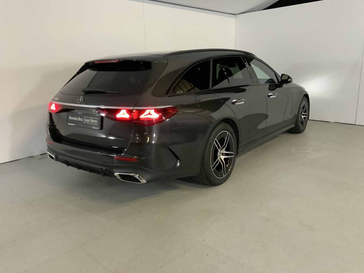 Mercedes-Benz E-Klasse – Bild 5