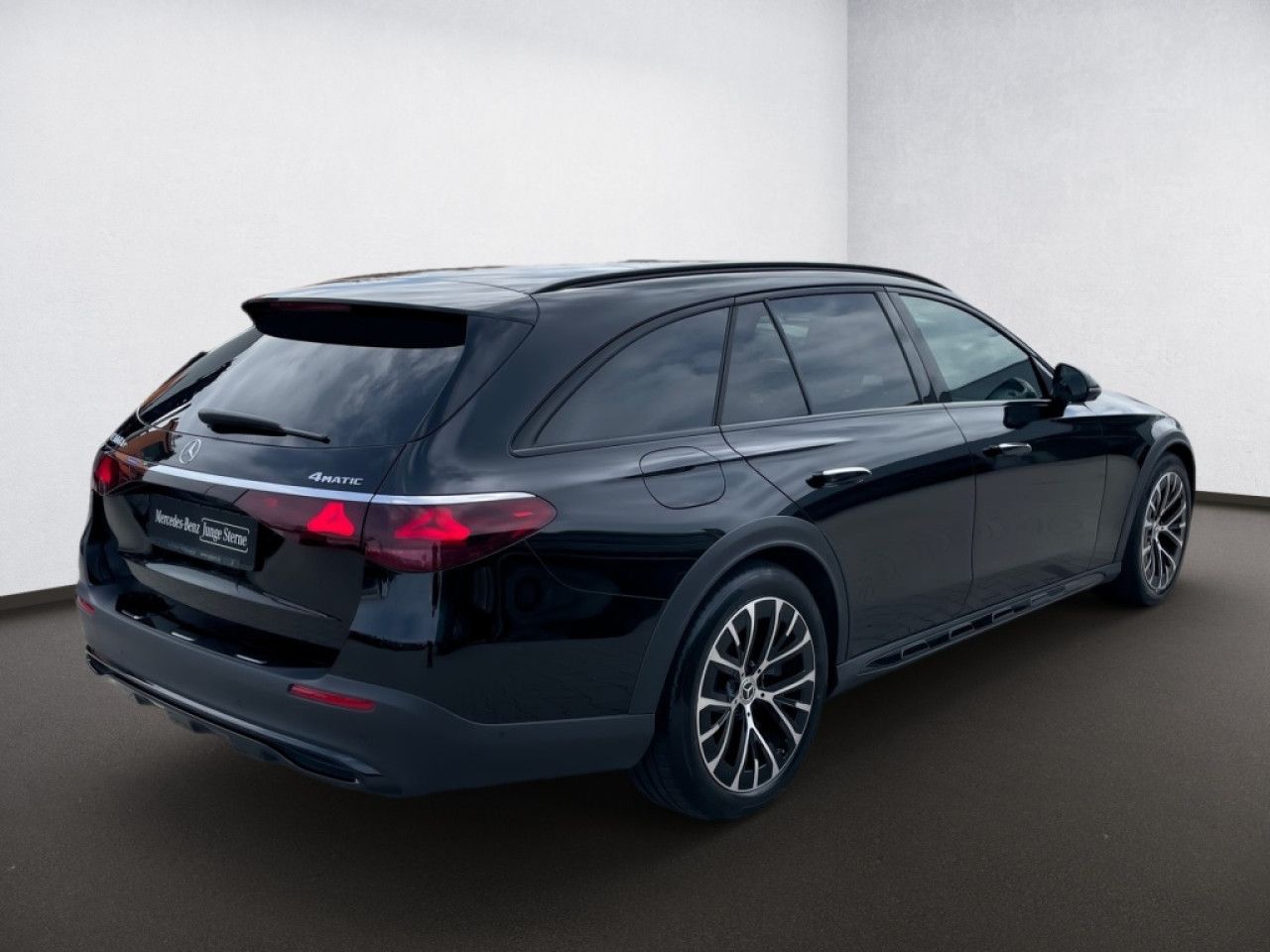 Mercedes-Benz E-Klasse – Bild 4