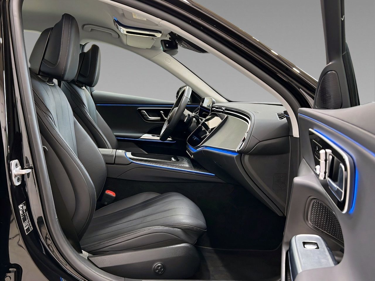 Mercedes-Benz E-Klasse – Bild 9