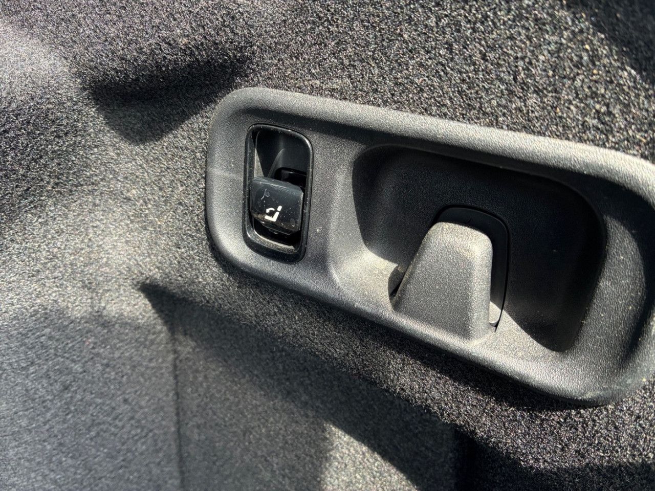 Mercedes-Benz C-Klasse – Bild 29