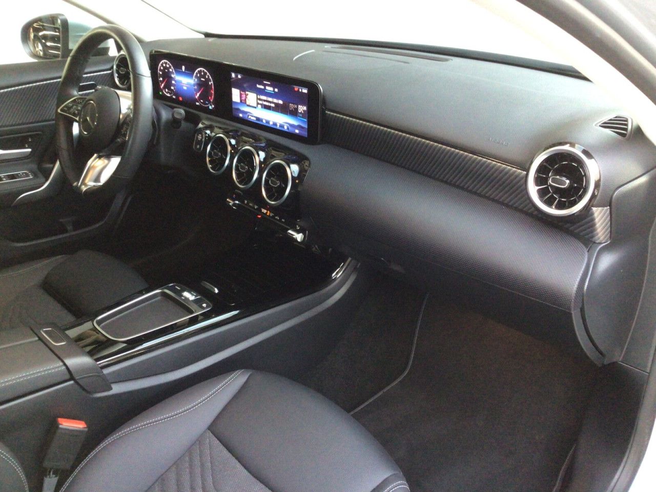Mercedes-Benz A-Klasse – Bild 11