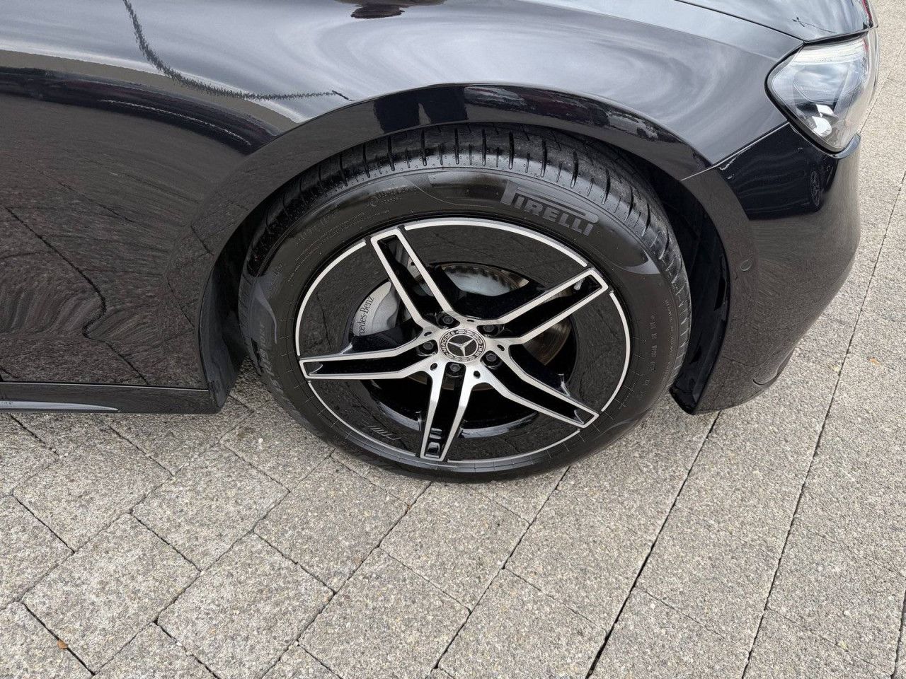Mercedes-Benz E-Klasse – Bild 14
