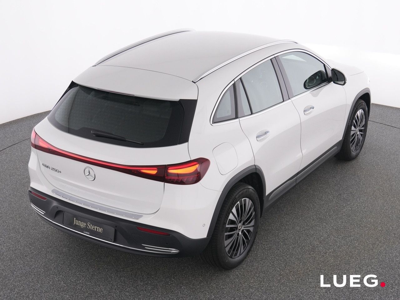 Mercedes-Benz EQA – Bild 18