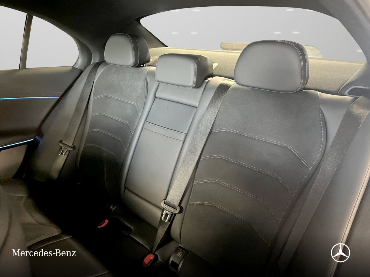 Mercedes-Benz E-Klasse – Bild 12