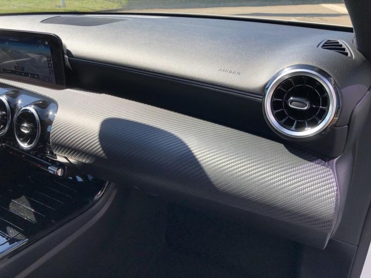 Photo du v&eacute;hicule 14 / 18