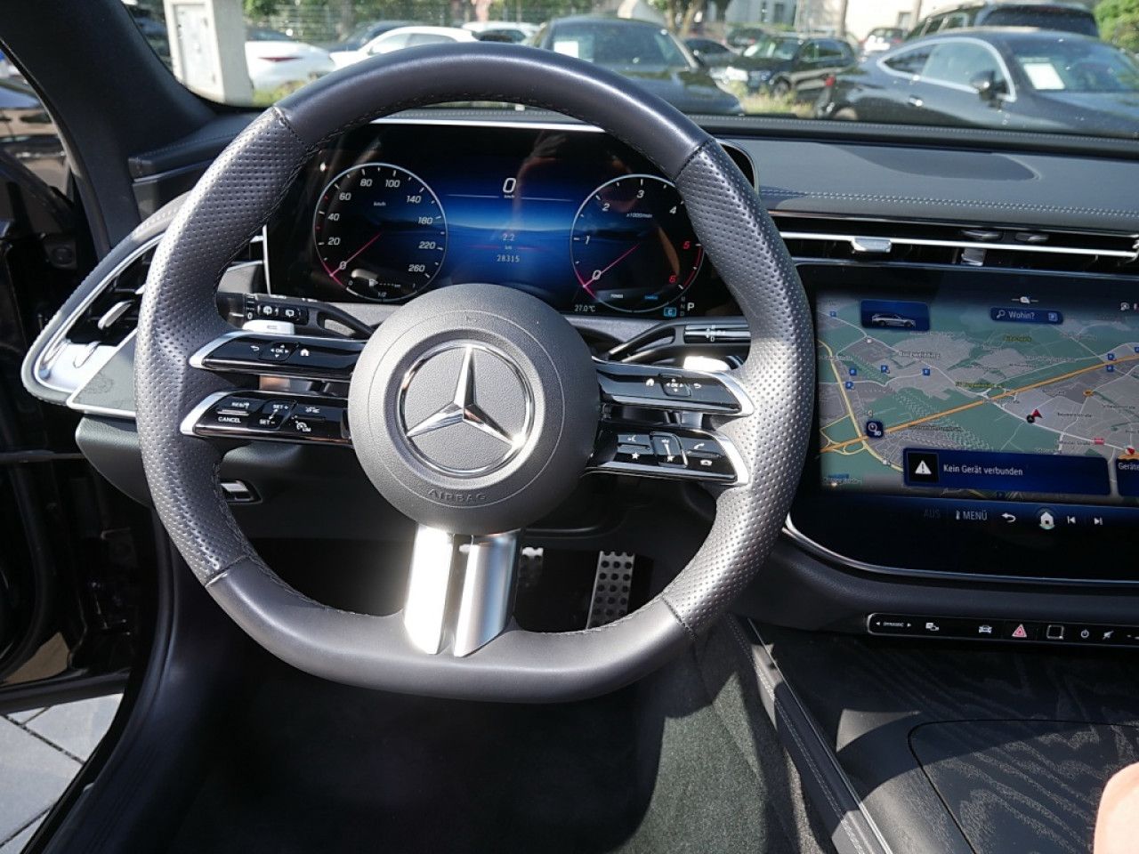 Mercedes-Benz E-Klasse – Bild 11