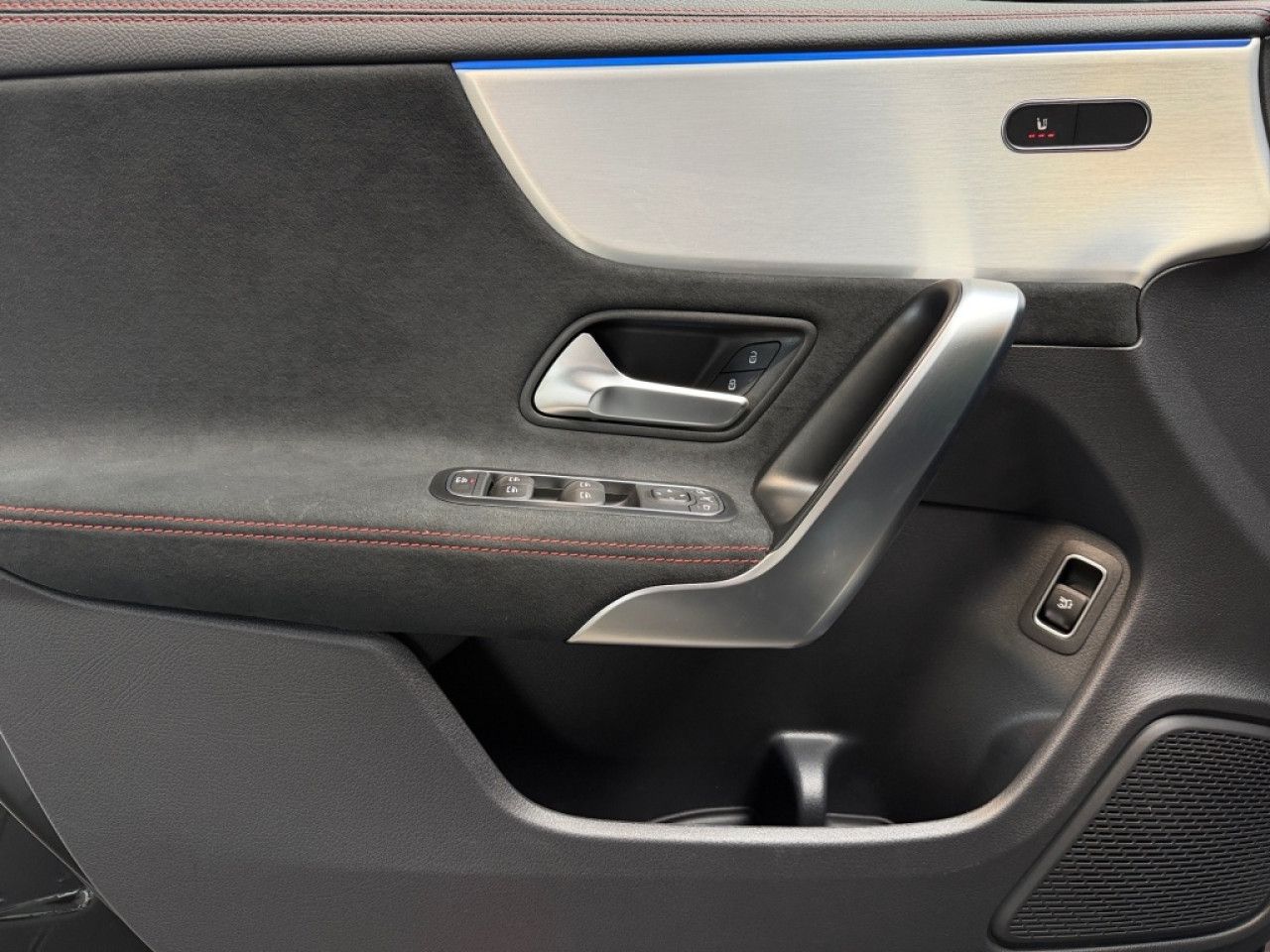 Mercedes-Benz CLA – Bild 4