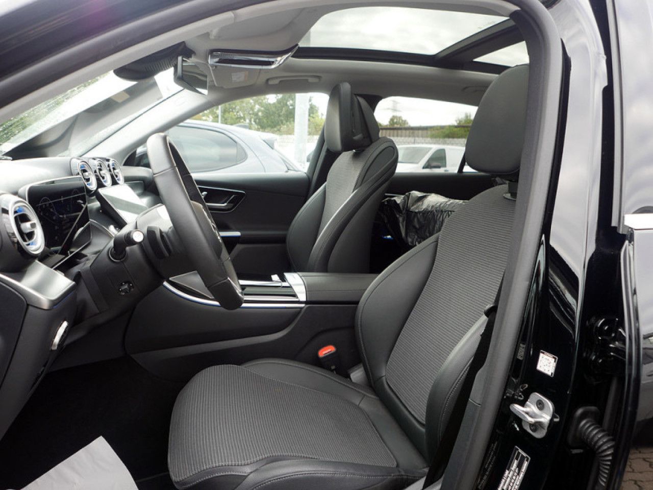 Mercedes-Benz GLC – Bild 15