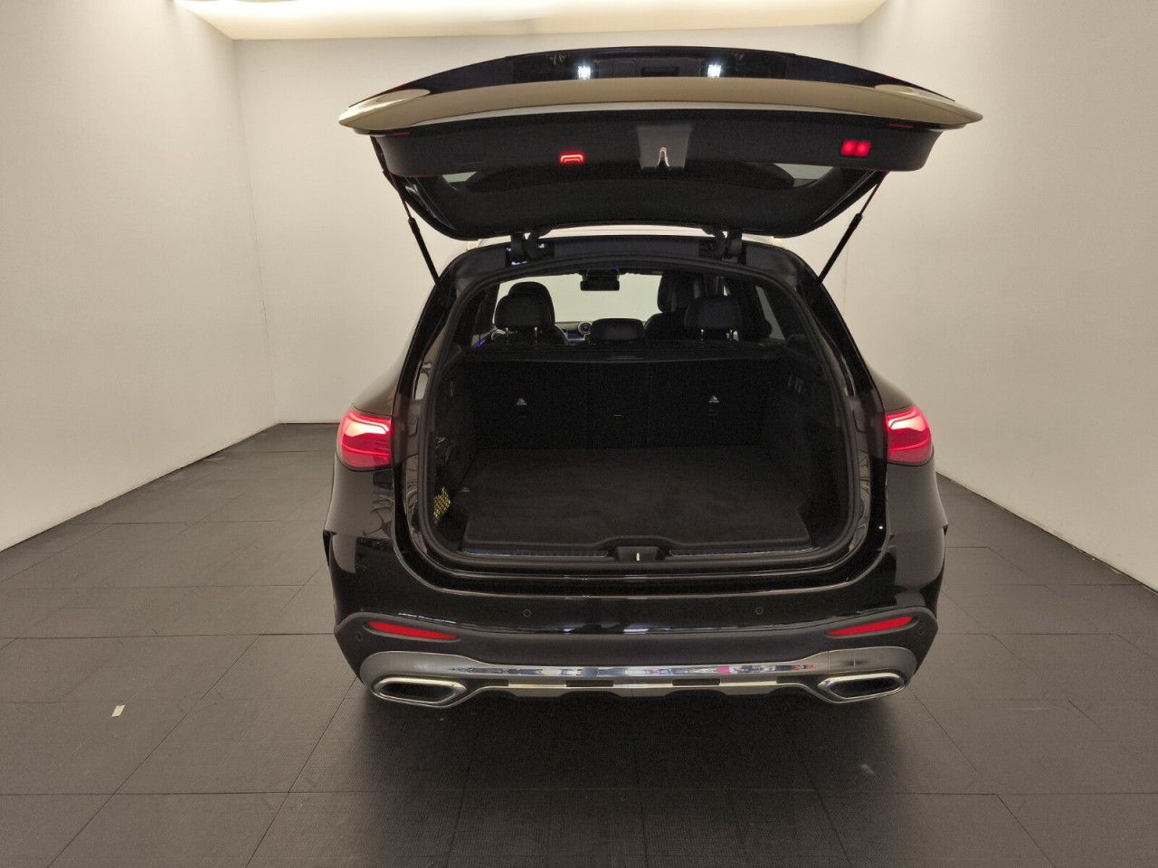Mercedes-Benz GLC – Bild 11