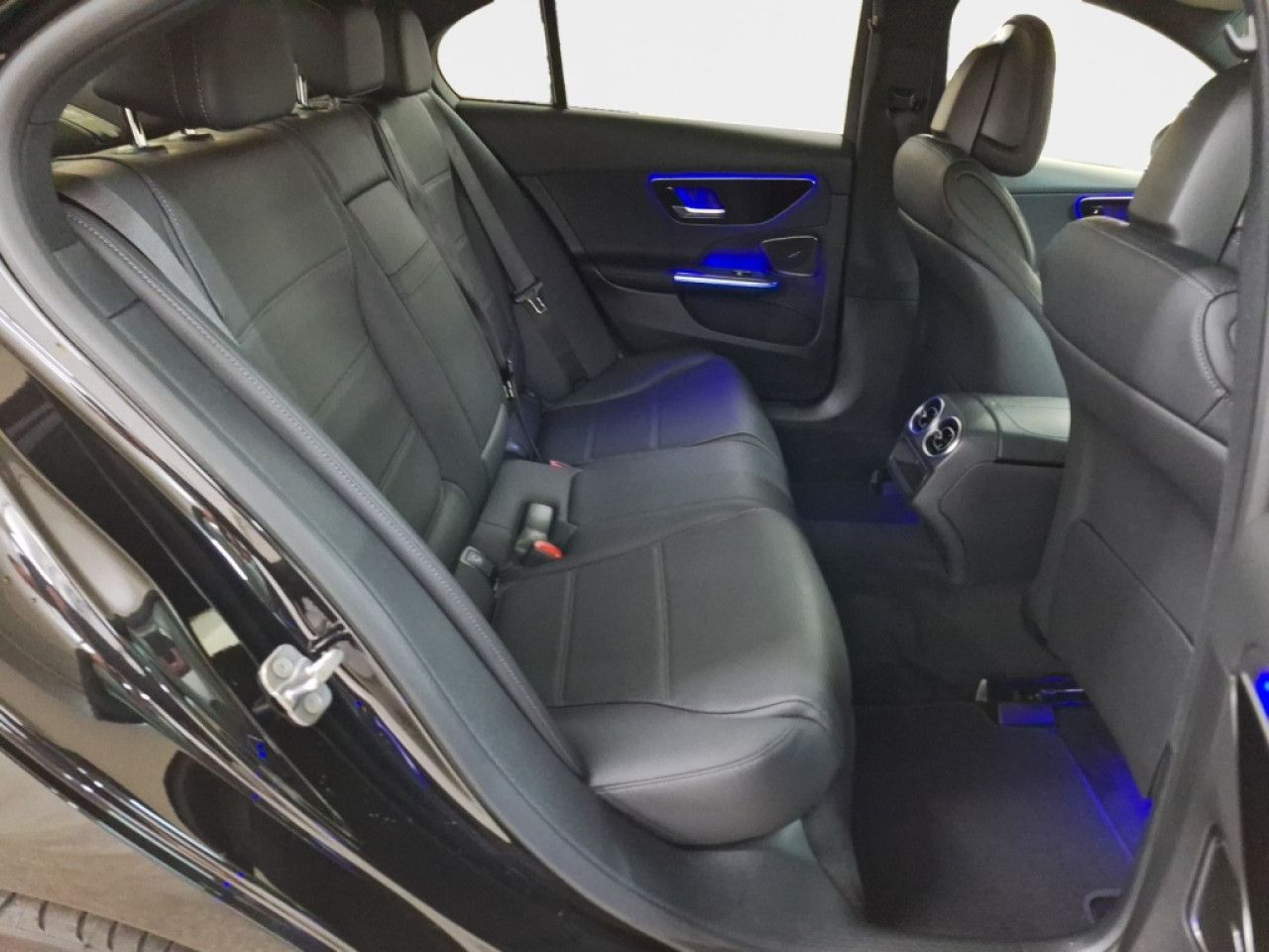 Mercedes-Benz C-Klasse – Bild 18