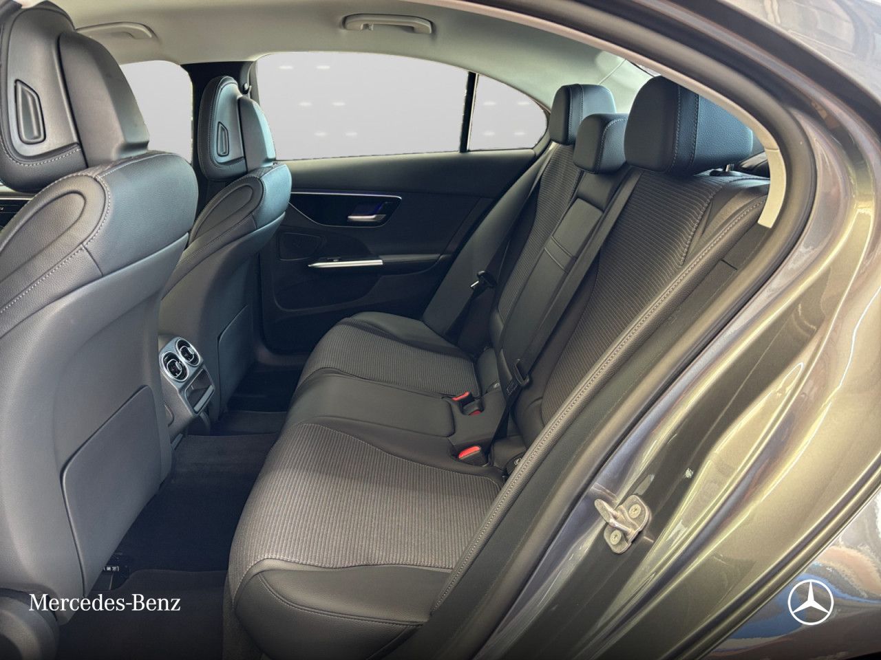 Mercedes-Benz C-Klasse – Bild 9