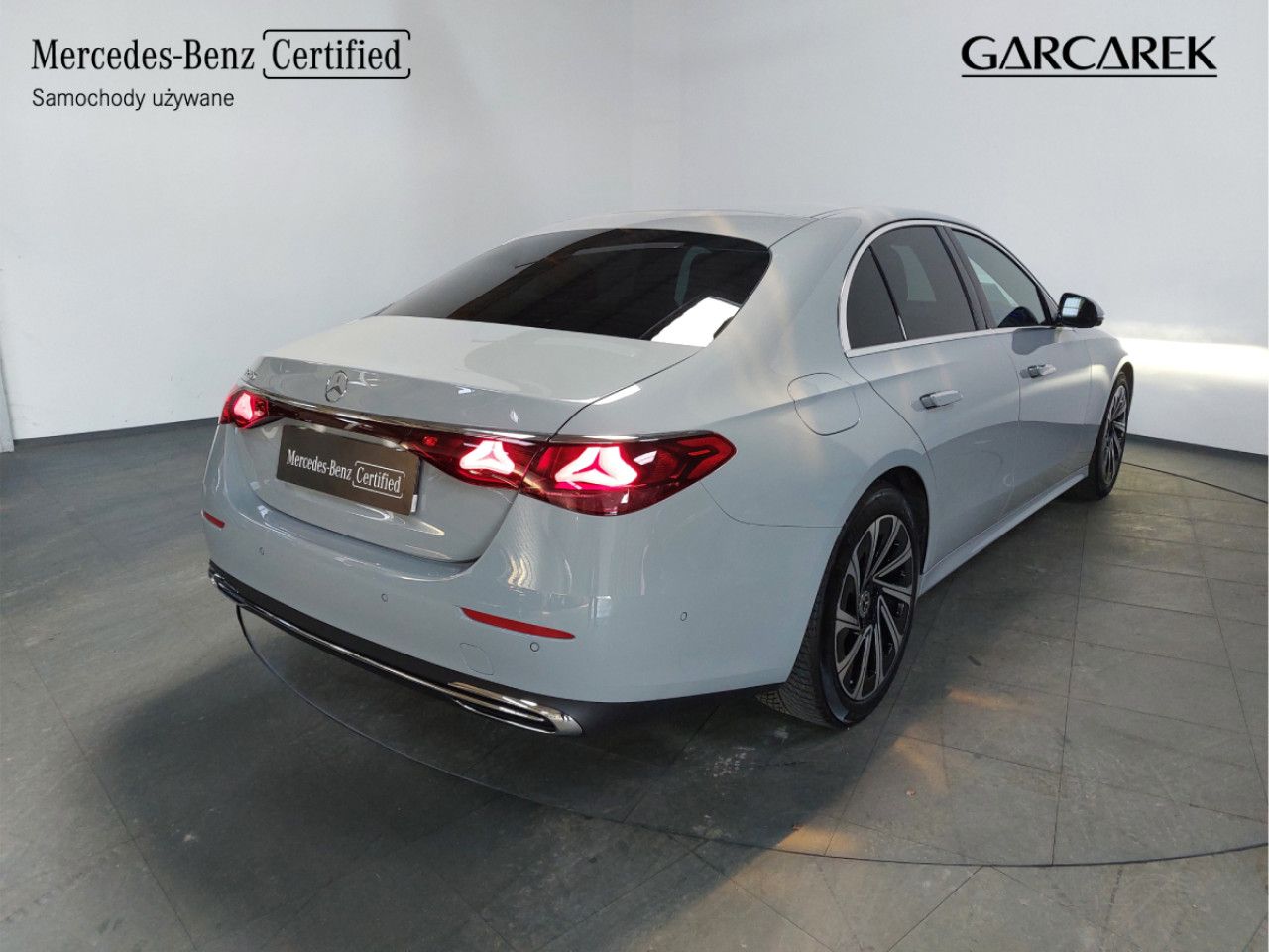 Zdjęcie pojazdu 3 / 21