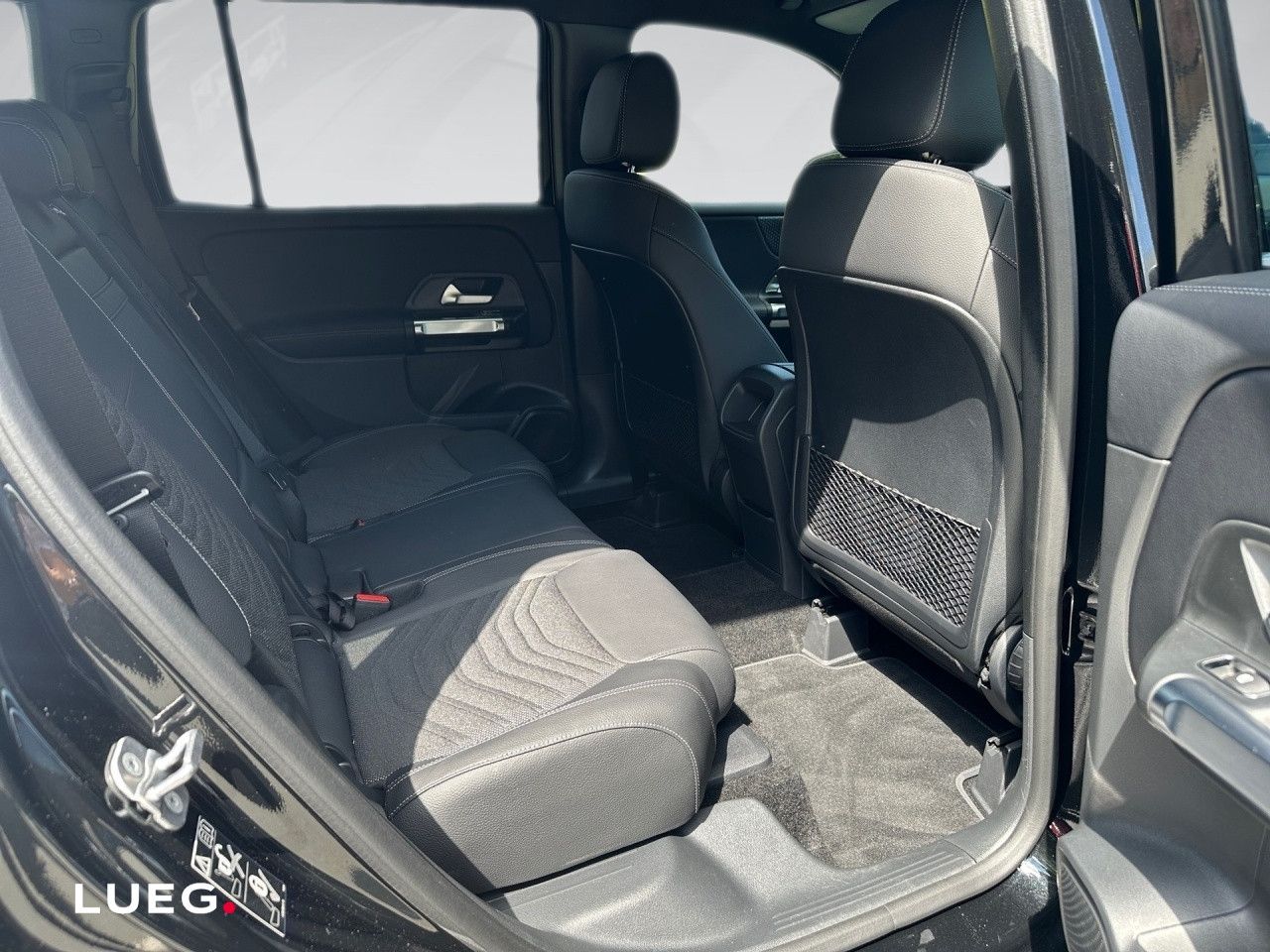 Mercedes-Benz GLB – Bild 12
