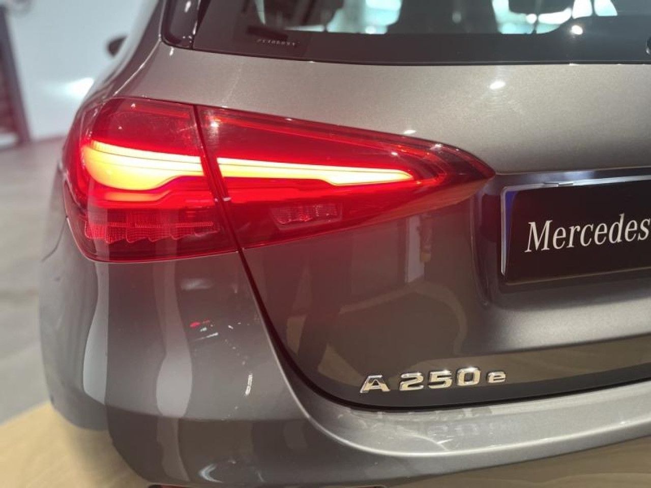 Photo du v&eacute;hicule 10 / 18