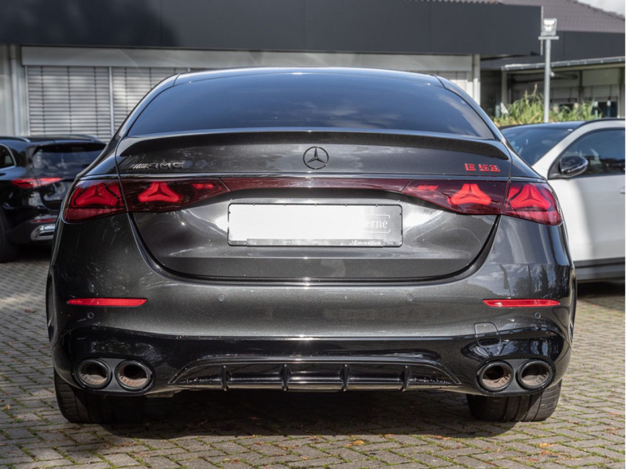 Mercedes-Benz E-Klasse – Bild 4