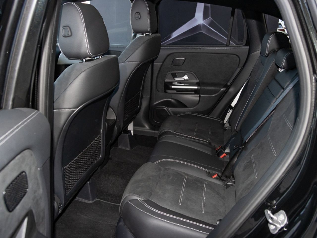 Mercedes-Benz GLA – Bild 11