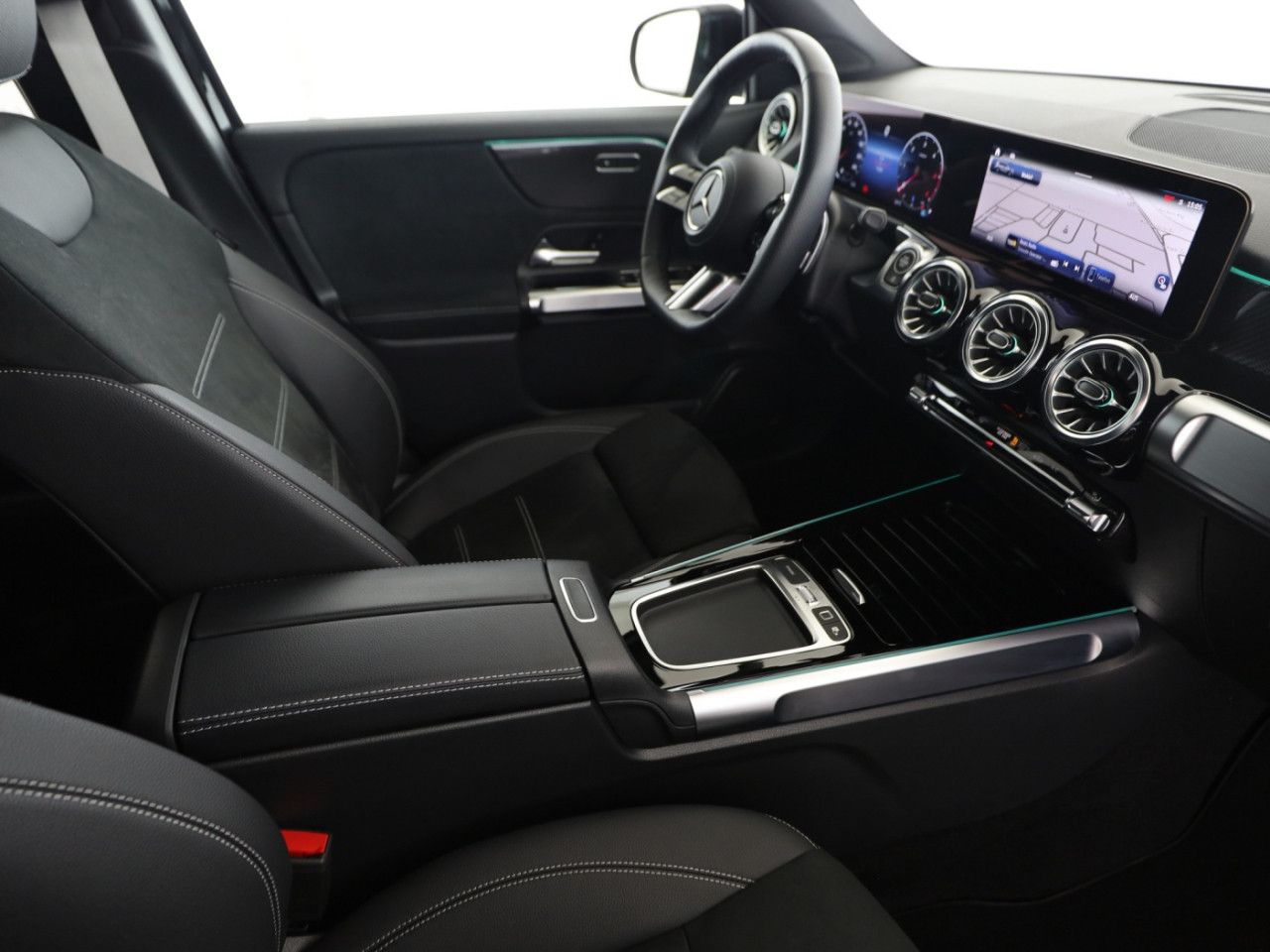 Mercedes-Benz GLB – Bild 17