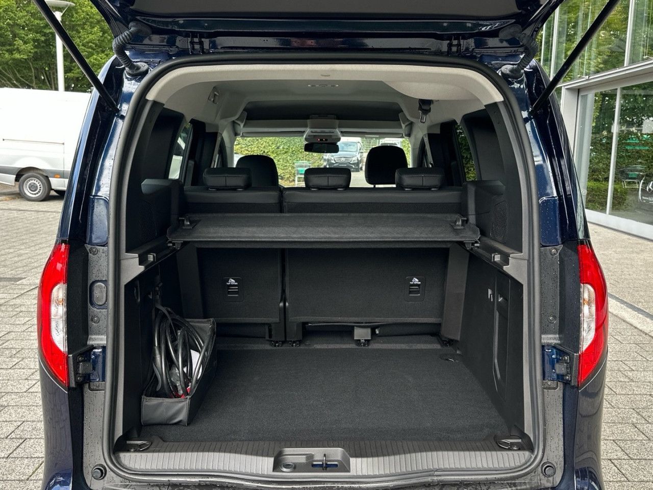 Mercedes-Benz EQT – Bild 24